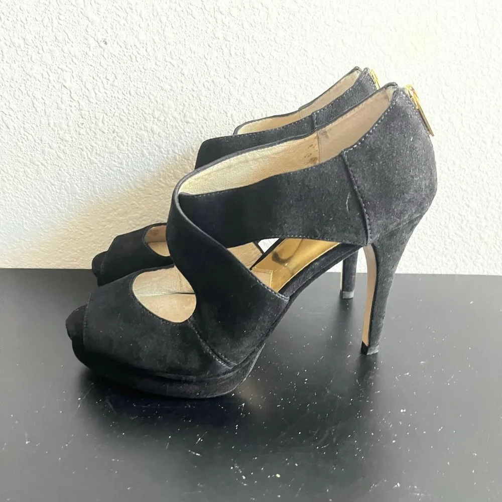 Michael Kors Women's Black Suede Platform Heels Size 9.5 Style AF13E
